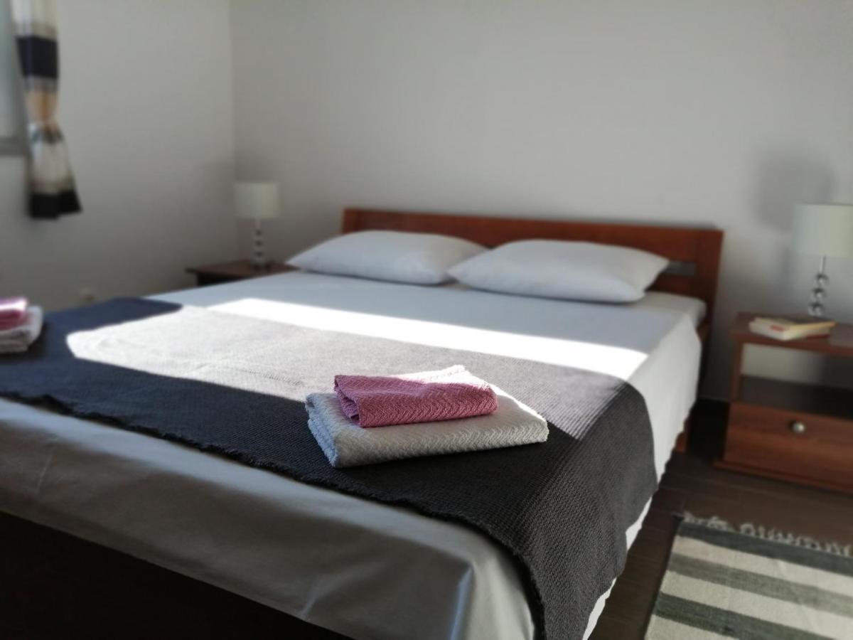 Villa Luce Apartment House カルロバッグ エクステリア 写真