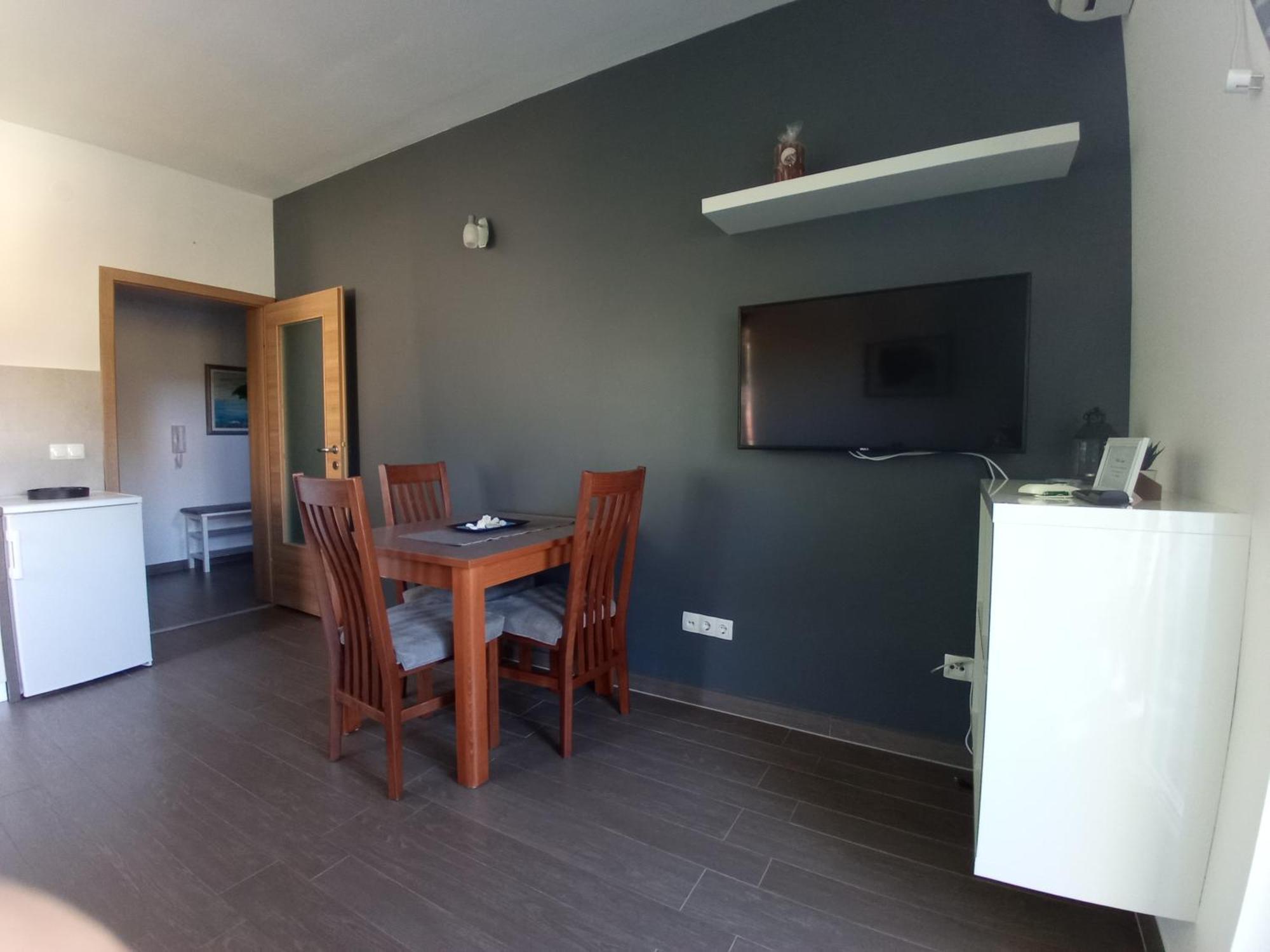 Villa Luce Apartment House カルロバッグ エクステリア 写真