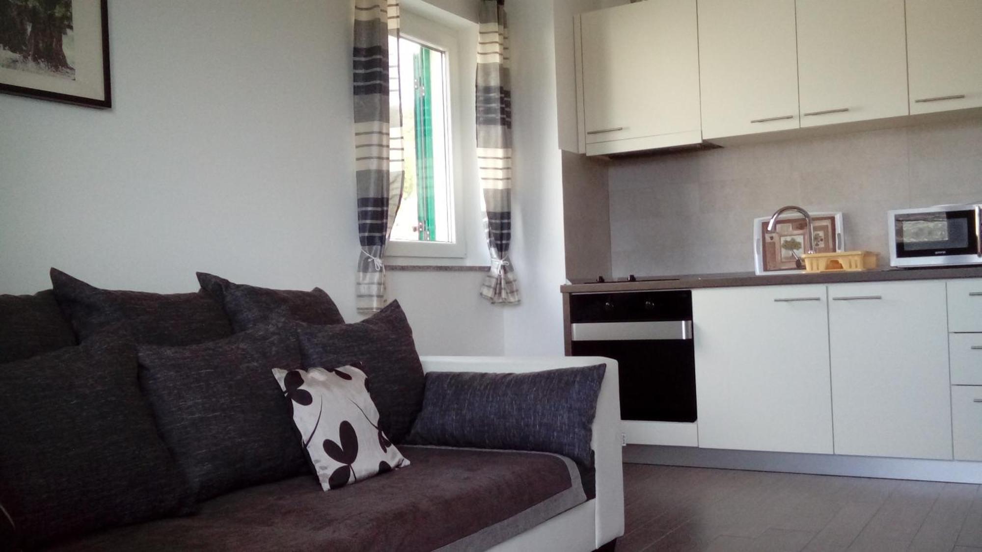 Villa Luce Apartment House カルロバッグ エクステリア 写真
